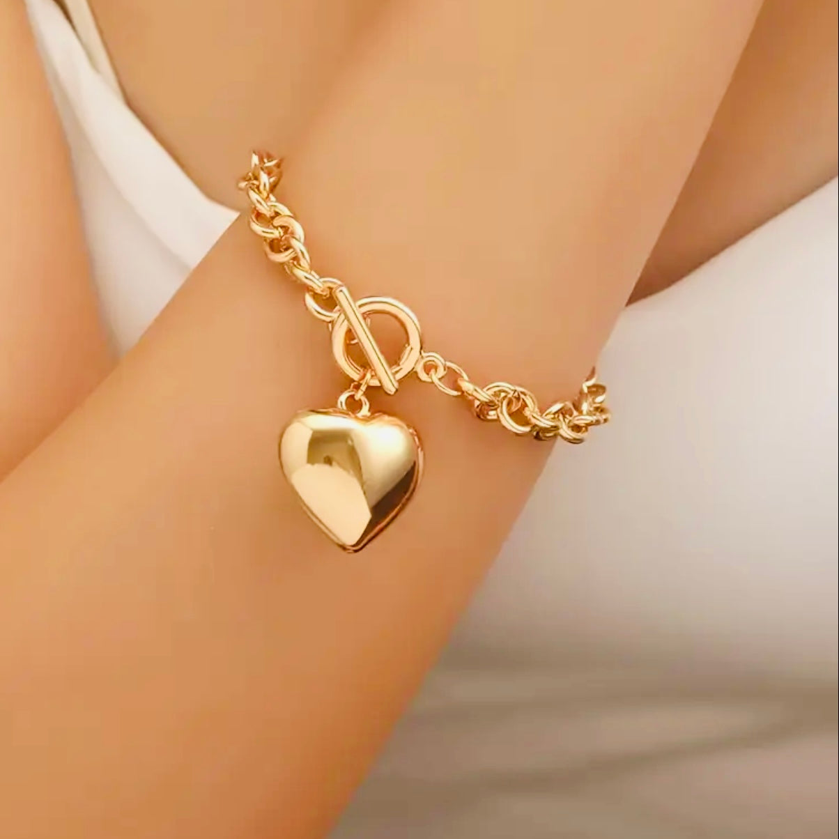 Bracelet coeur enchaîné