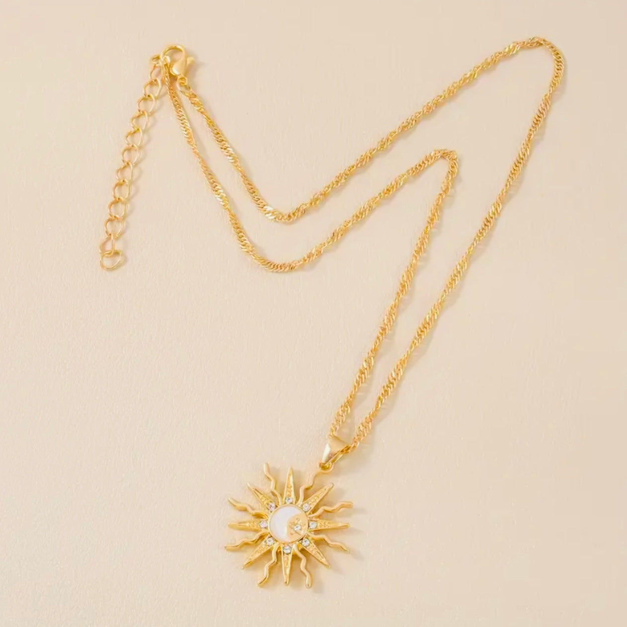 Collier soleil